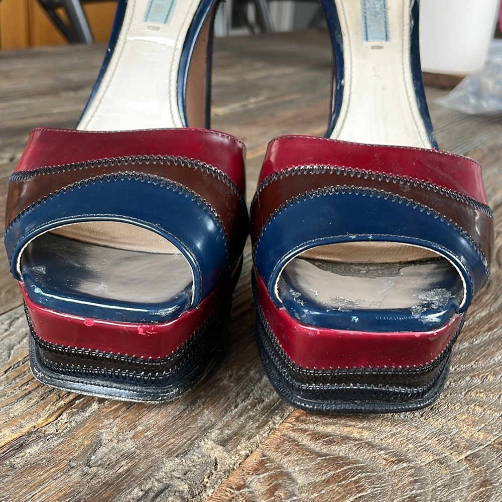 Prada quilted coated leather 6” platform heels size 40 - Picture 6 of 15